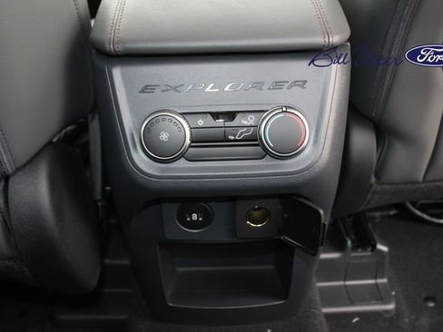 New 2026 Ford Explorer Active RWD image 12