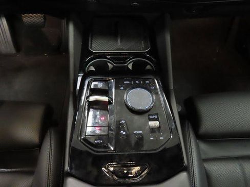 Used 2026 BMW 530i RWD image 47