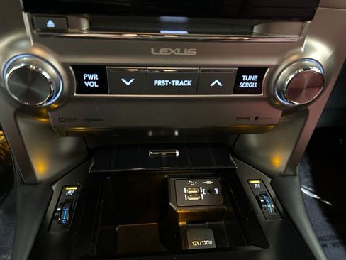 Used 2020 Lexus GX 460 Premium AWD/4WD image 26