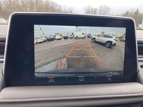 Used 2023 GMC Yukon SLT w/ Max Trailering Package image 24