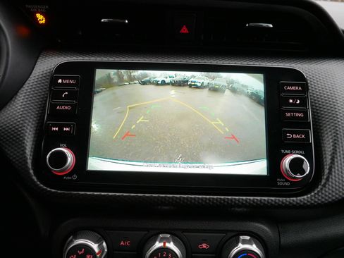 Certified 2024 Nissan Kicks SV image 27