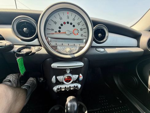 Used 2007 MINI Cooper Hardtop FWD image 10