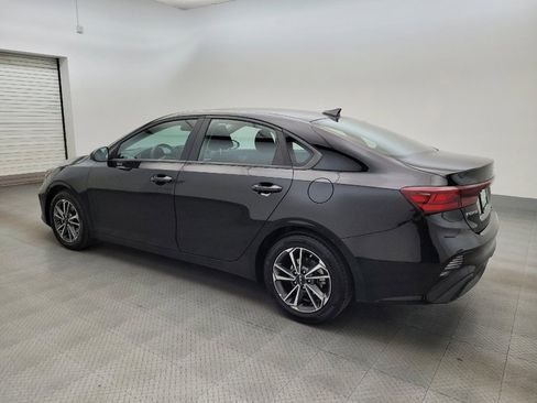 Used 2023 Kia Forte LXS FWD image 3