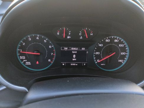 Used 2023 Chevrolet Malibu LS FWD image 23