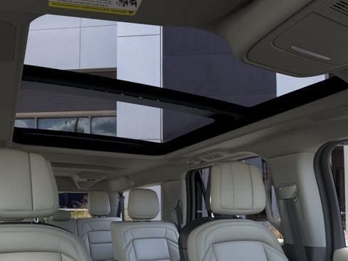 New 2026 Lincoln Navigator L Reserve w/ Jet Appearance Package AWD/4WD image 47