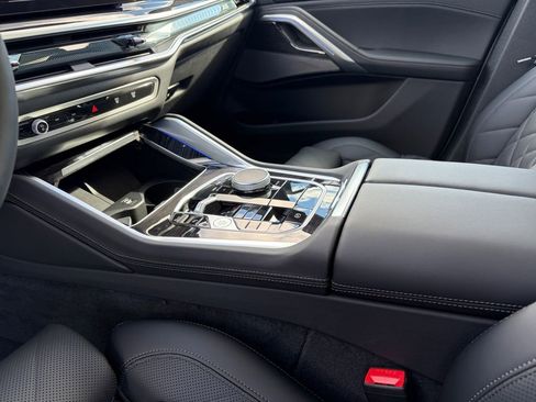 New 2026 BMW X6 xDrive40i image 17