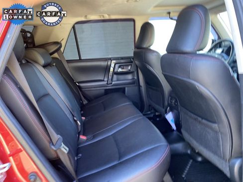 Used 2018 Toyota 4Runner TRD Off-Road Premium image 12