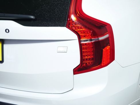 Used 2021 Volvo XC90 T8 Inscription Expression image 17
