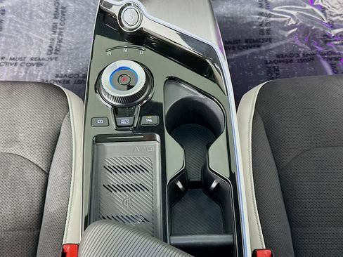 Used 2023 Kia EV6 GT-Line w/ GT-Line Suede Seat Package image 17