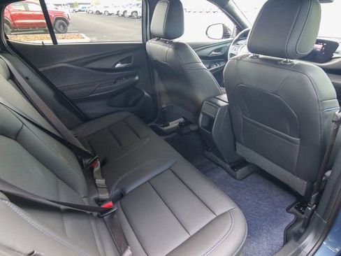 New 2026 Buick Envista Sport Touring w/ Convenience I Package FWD image 23