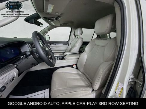 Used 2022 Jeep Wagoneer Series III image 20