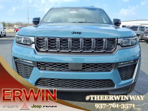 New 2026 Jeep Grand Cherokee Limited AWD/4WD image 2
