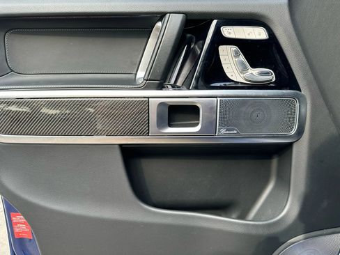 Used 2019 Mercedes-Benz G 63 AMG 4MATIC w/ Night Package image 9