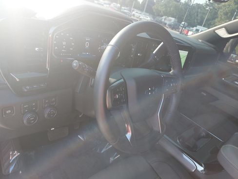 Used 2026 Chevrolet Silverado 2500 ZR2 w/ LPO, Dark Essentials Package AWD/4WD image 15