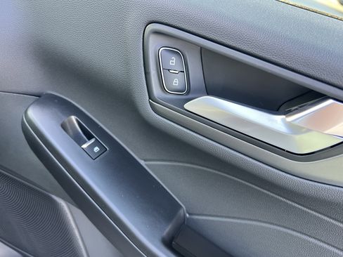 Used 2025 Ford Escape Active w/ Active Premium Tech Pack image 15