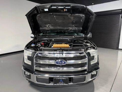 Used 2015 Ford F150 Lariat w/ Equipment Group 502A Luxury RWD image 7