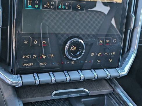 New 2026 GMC Acadia Denali w/ Super Cruise Package image 13