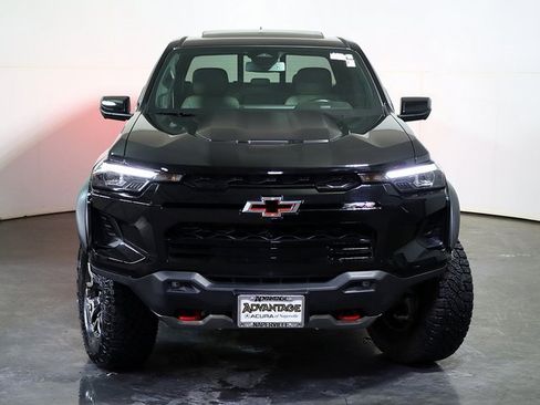 Used 2024 Chevrolet Colorado ZR2 w/ ZR2 Convenience Package III image 9