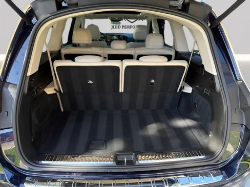 Used 2022 Mercedes-Benz GLS 450 4MATIC image 20