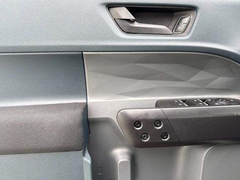 Used 2024 Ford Maverick XL image 10