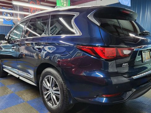 Used 2020 INFINITI QX60 Luxe w/ Essential Package image 4