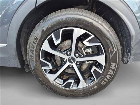 Used 2023 Kia Sportage EX FWD image 18