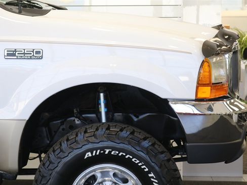Used 2001 Ford F250 Lariat AWD/4WD image 49