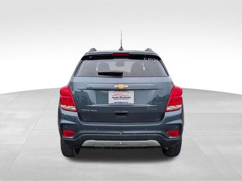 Used 2022 Chevrolet Trax LT w/ Driver Confidence Package AWD/4WD image 6