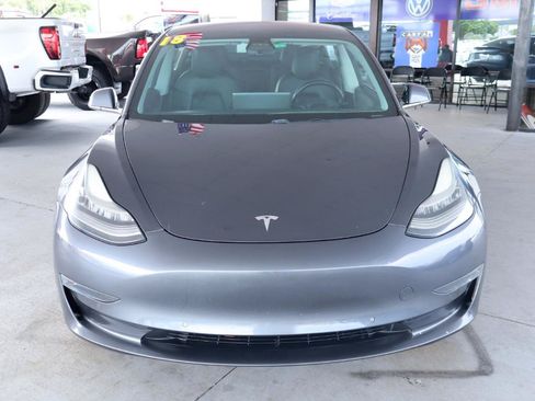 Used 2018 Tesla Model 3 Mid Range RWD image 13