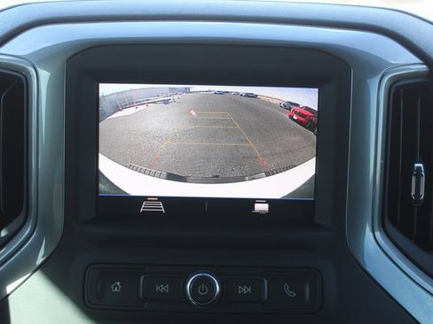 Used 2022 Chevrolet Silverado 2500 Custom w/ Custom Convenience Package image 26