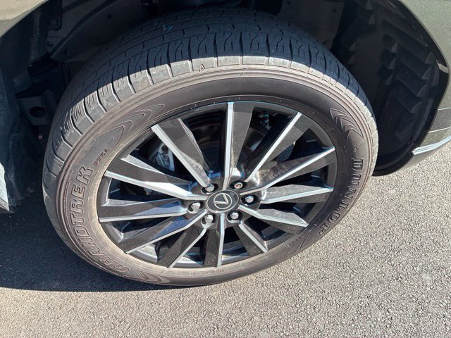 Used 2024 Lexus GX 550 w/ Accessory Package (Z1) AWD/4WD image 12