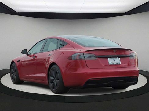 Used 2021 Tesla Model S Plaid image 6
