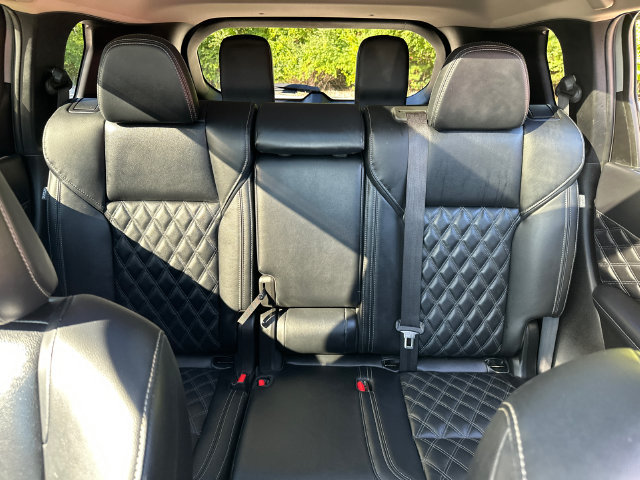 Used 2024 Mitsubishi Outlander SEL AWD/4WD image 41