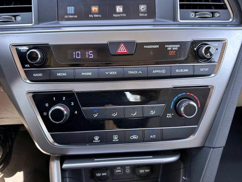 Used 2017 Hyundai Sonata FWD image 23
