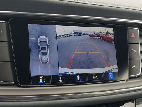 Used 2024 Buick Enclave Essence w/ Technology Package FWD image 23
