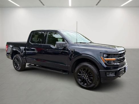 Used 2025 Ford F150 XLT w/ Equipment Group 302A MID AWD/4WD image 6