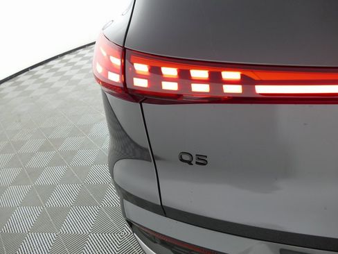 New 2025 Audi Q5 Premium Plus image 31