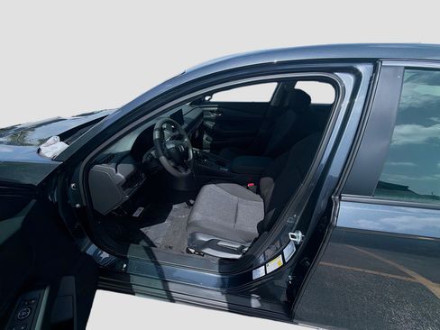 New 2026 Honda Accord LX image 16