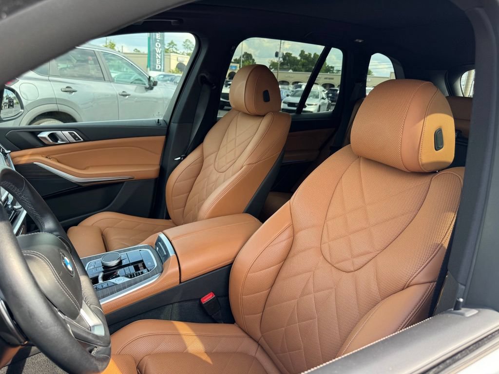 Used 2024 BMW X5 xDrive40i w/ Parking Assistance Package AWD/4WD image 8