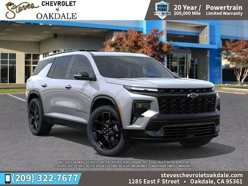 New 2026 Chevrolet Traverse RS w/ LPO, Floor Liner Package AWD/4WD image 7