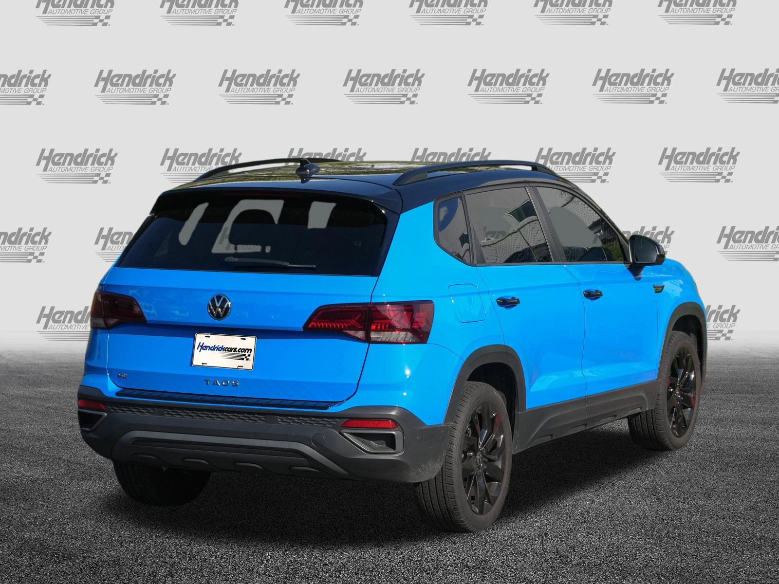 Used 2024 Volkswagen Taos SE FWD image 9