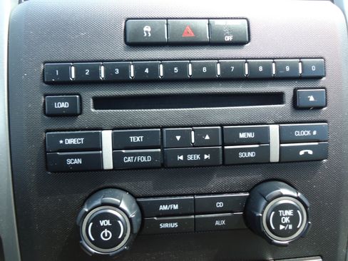 Used 2010 Ford F150 XLT AWD/4WD image 25