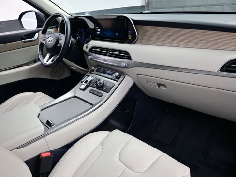 Used 2022 Hyundai Palisade SEL w/ 8P Bench Seat Package image 15