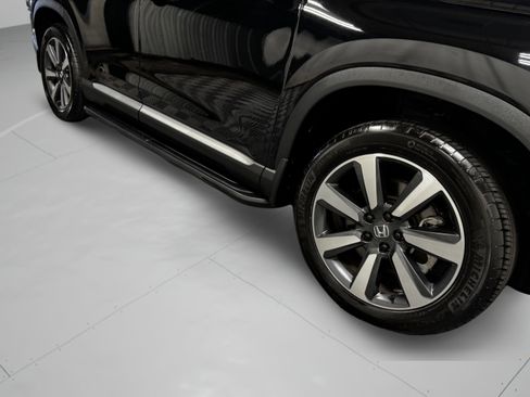 Used 2025 Honda Pilot Touring image 48