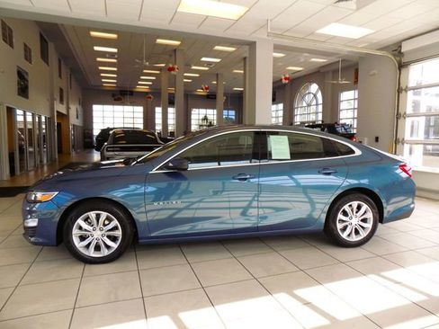 Used 2024 Chevrolet Malibu LT FWD image 4