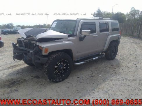 Used 2007 HUMMER H3 image 3