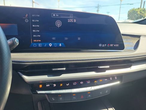 Used 2025 Cadillac XT4 Sport AWD/4WD image 28
