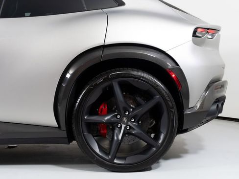 Used 2024 Ferrari Purosangue AWD/4WD image 22
