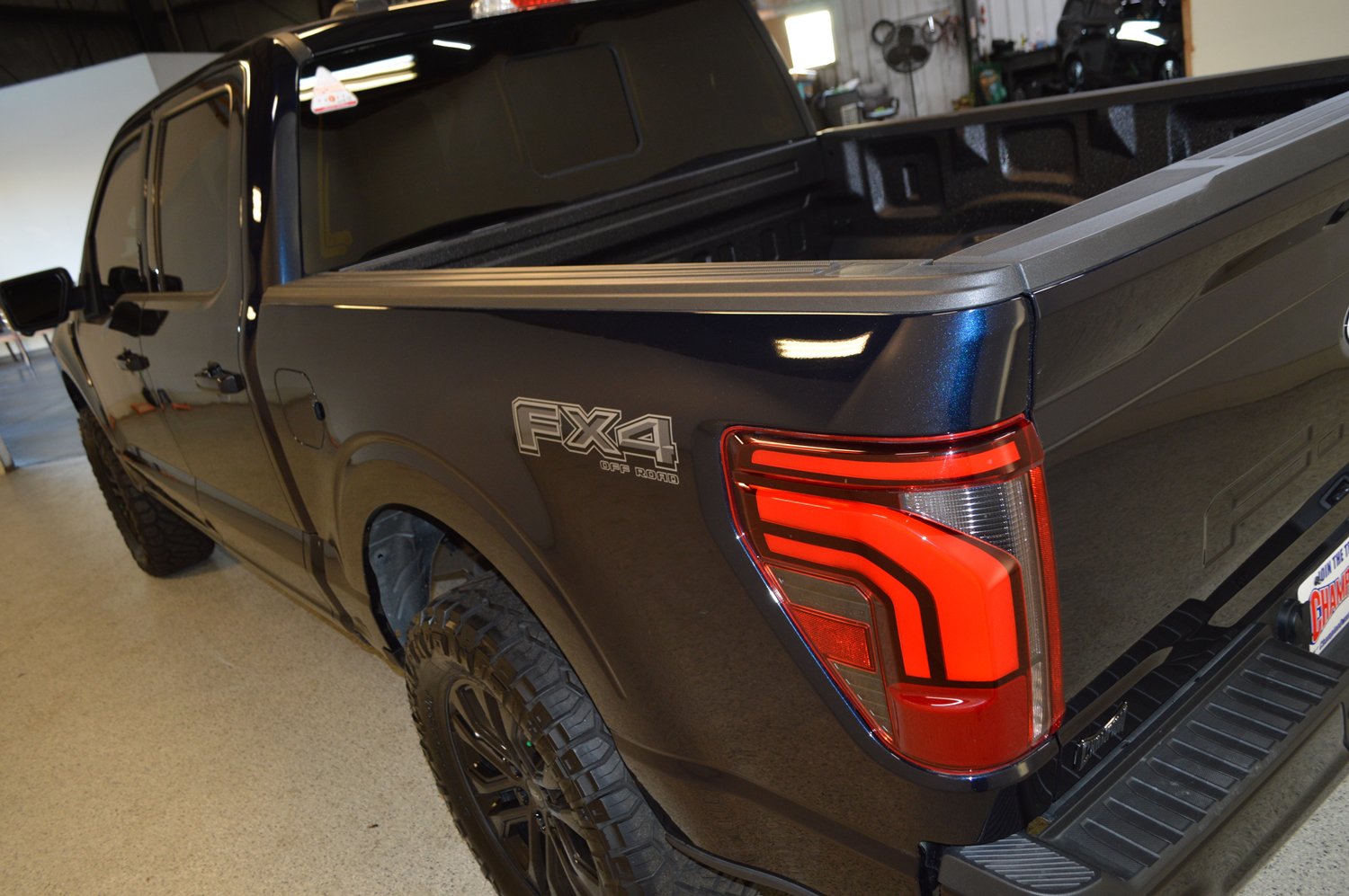 Used 2026 Ford F150 Lariat w/ Equipment Group 501A Mid AWD/4WD image 5