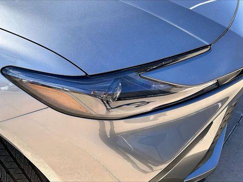 Used 2026 Toyota Camry SE image 26